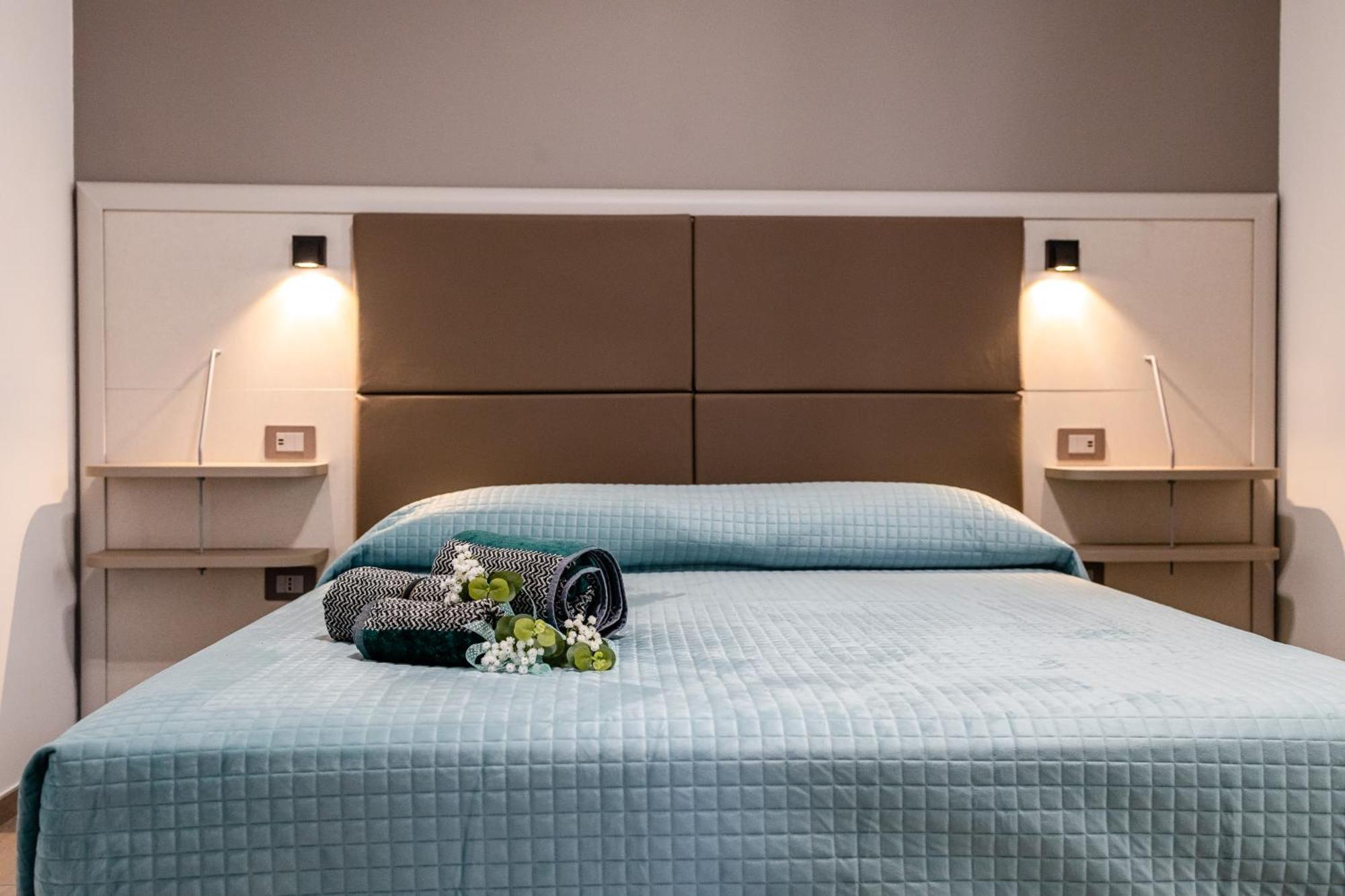 توليي La Collina Di Montegrappa - Suites With Heated Private Pool - Suites With Shared Pool المظهر الخارجي الصورة