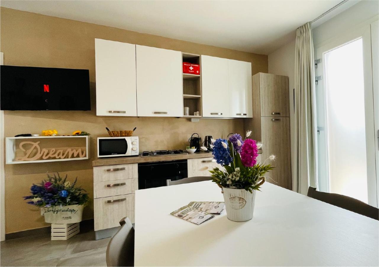 توليي La Collina Di Montegrappa - Suites With Heated Private Pool - Suites With Shared Pool المظهر الخارجي الصورة